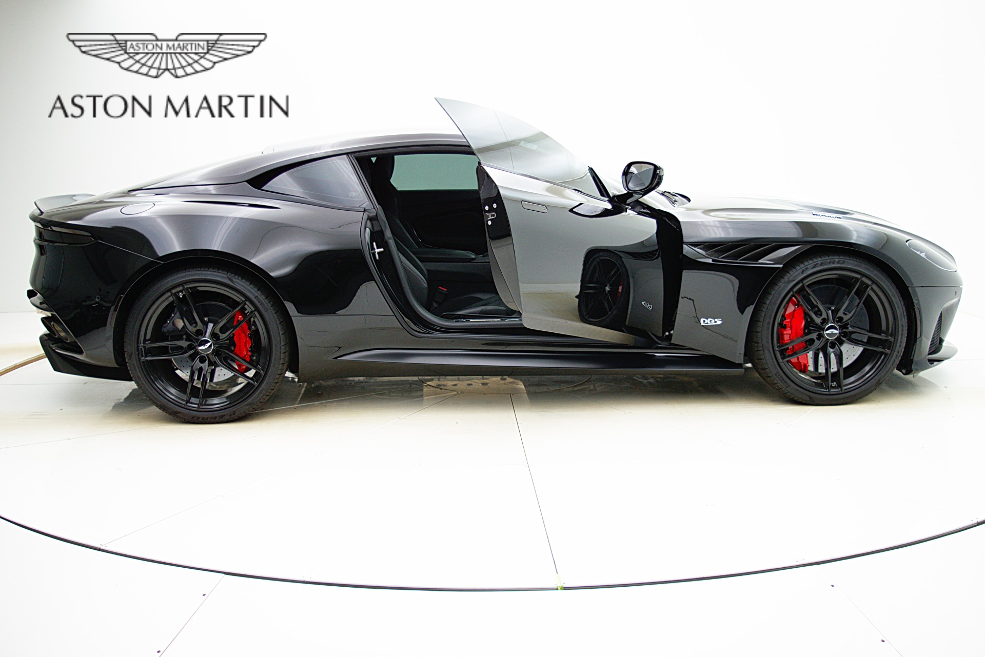 Used 2021 Aston Martin DBS Superleggera | St. Petersburg, FL