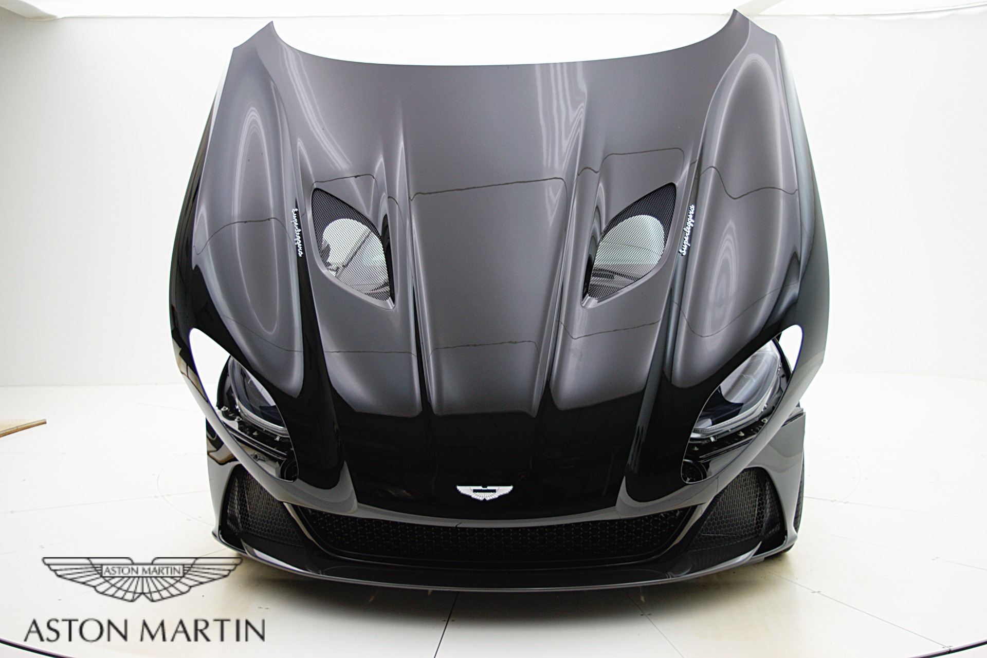 Used 2021 Aston Martin DBS Superleggera | St. Petersburg, FL