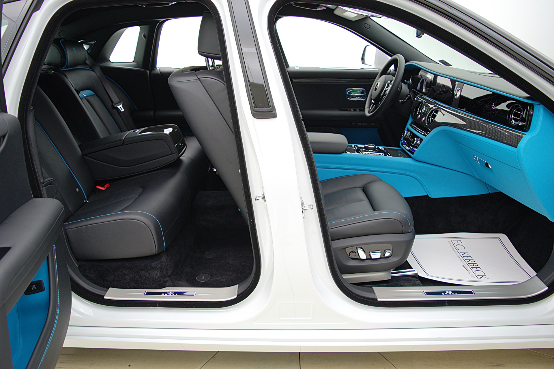 Used 2023 Rolls-Royce Black Badge Ghost / LEASE OPTIONS AVAILABLE | St. Petersburg, FL