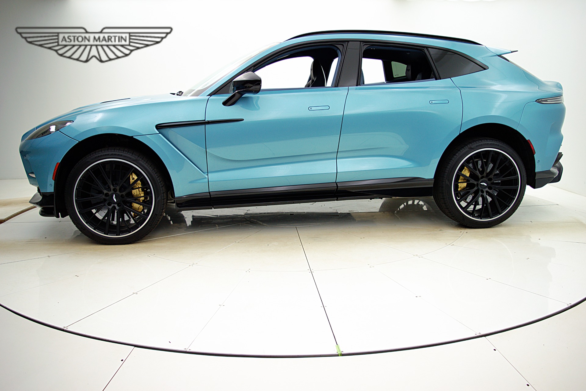 Used 2023 Aston Martin DBX 707 | St. Petersburg, FL