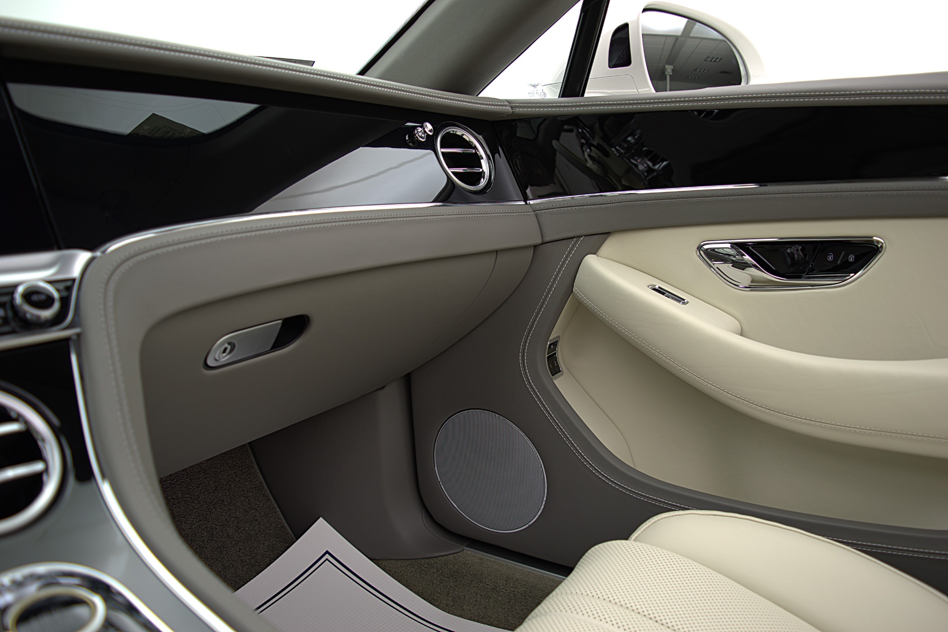 Used 2023 Bentley Continental GTC/LEASE OPTIONS AVAILABLE | St. Petersburg, FL
