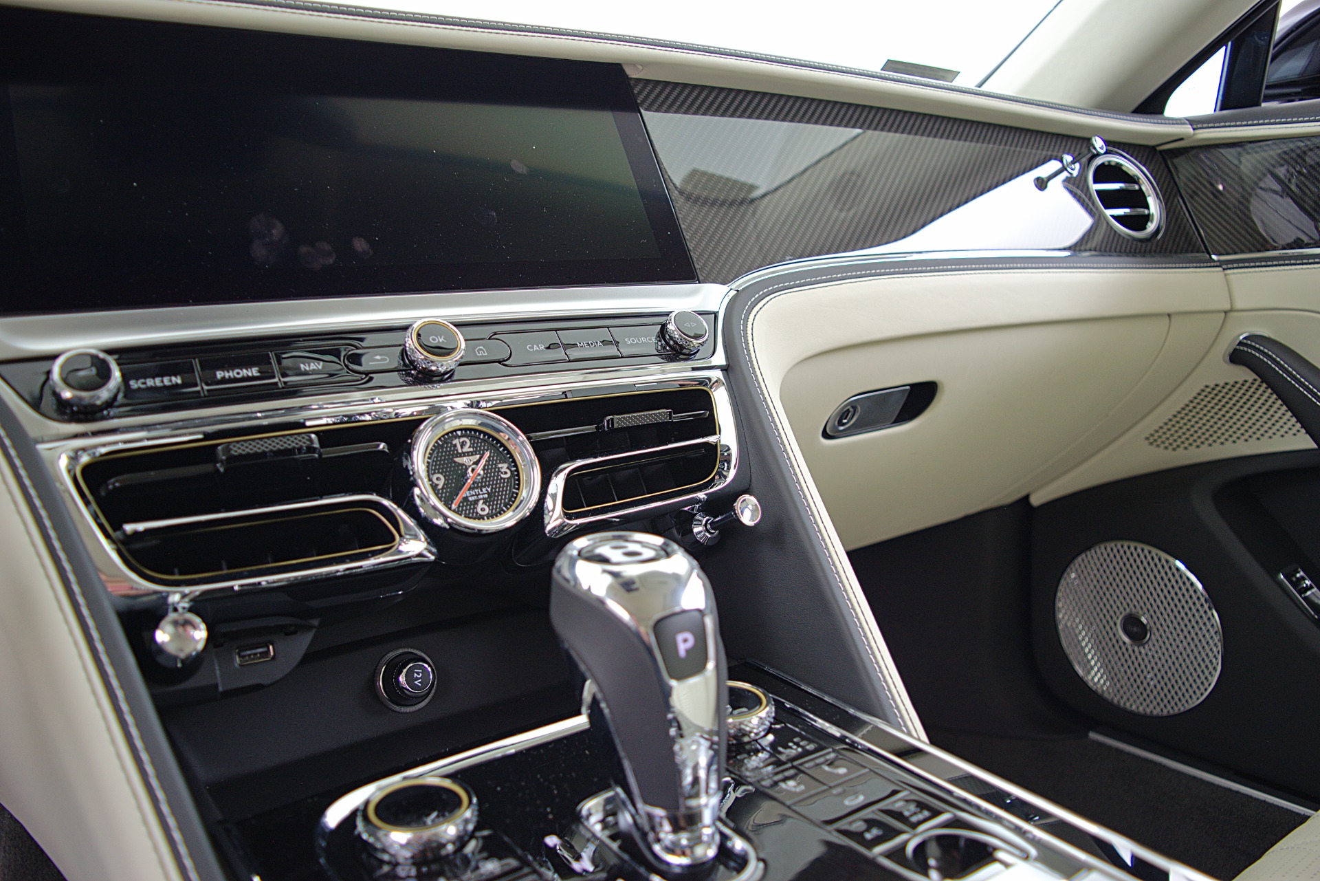 Used 2022 Bentley Flying Spur V8 / LEASE OPTIONS AVAILABLE | St. Petersburg, FL