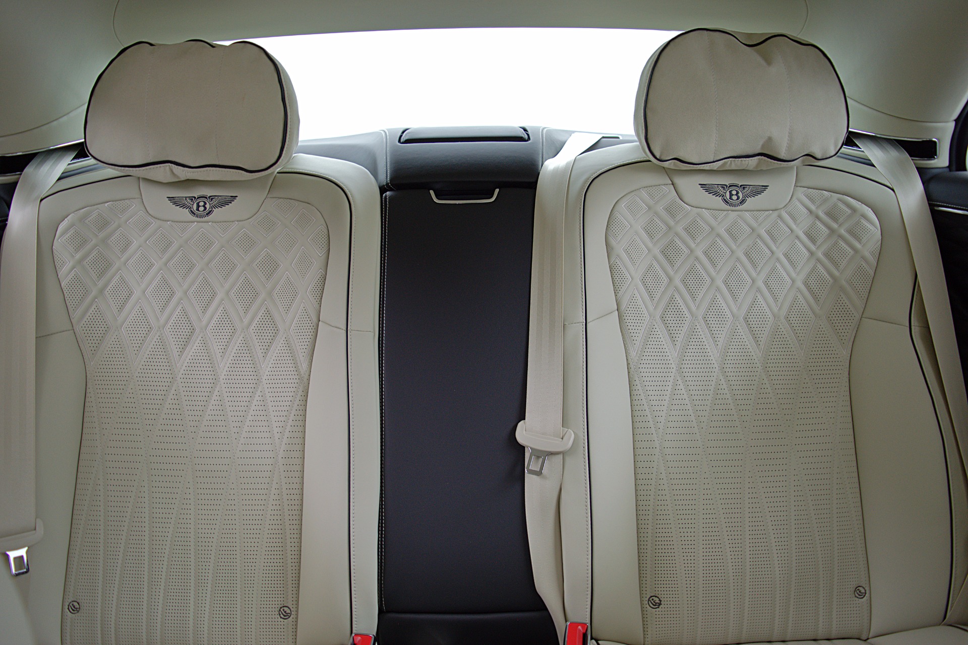 Used 2022 Bentley Flying Spur V8 / LEASE OPTIONS AVAILABLE | St. Petersburg, FL
