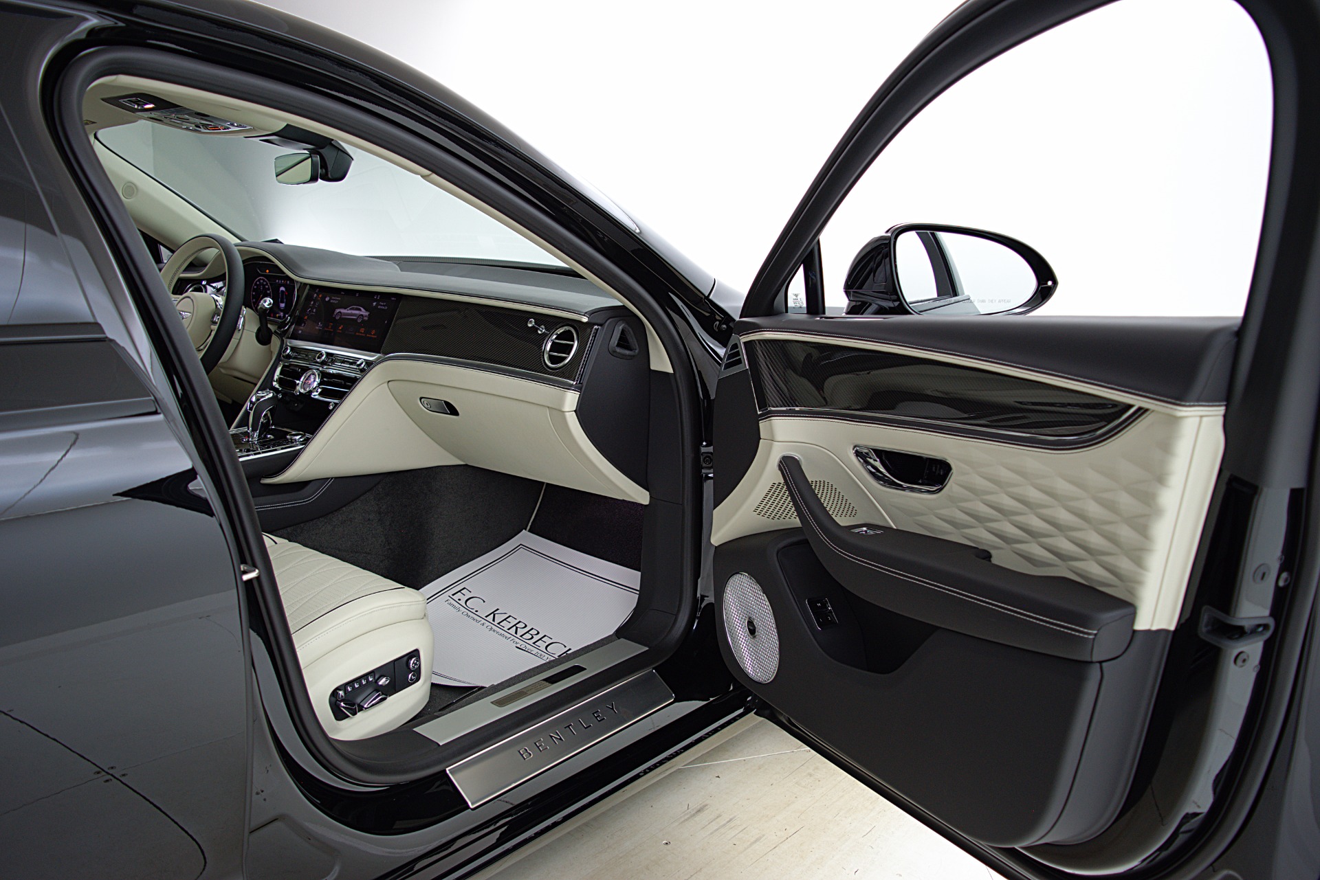 Used 2022 Bentley Flying Spur V8 / LEASE OPTIONS AVAILABLE | St. Petersburg, FL