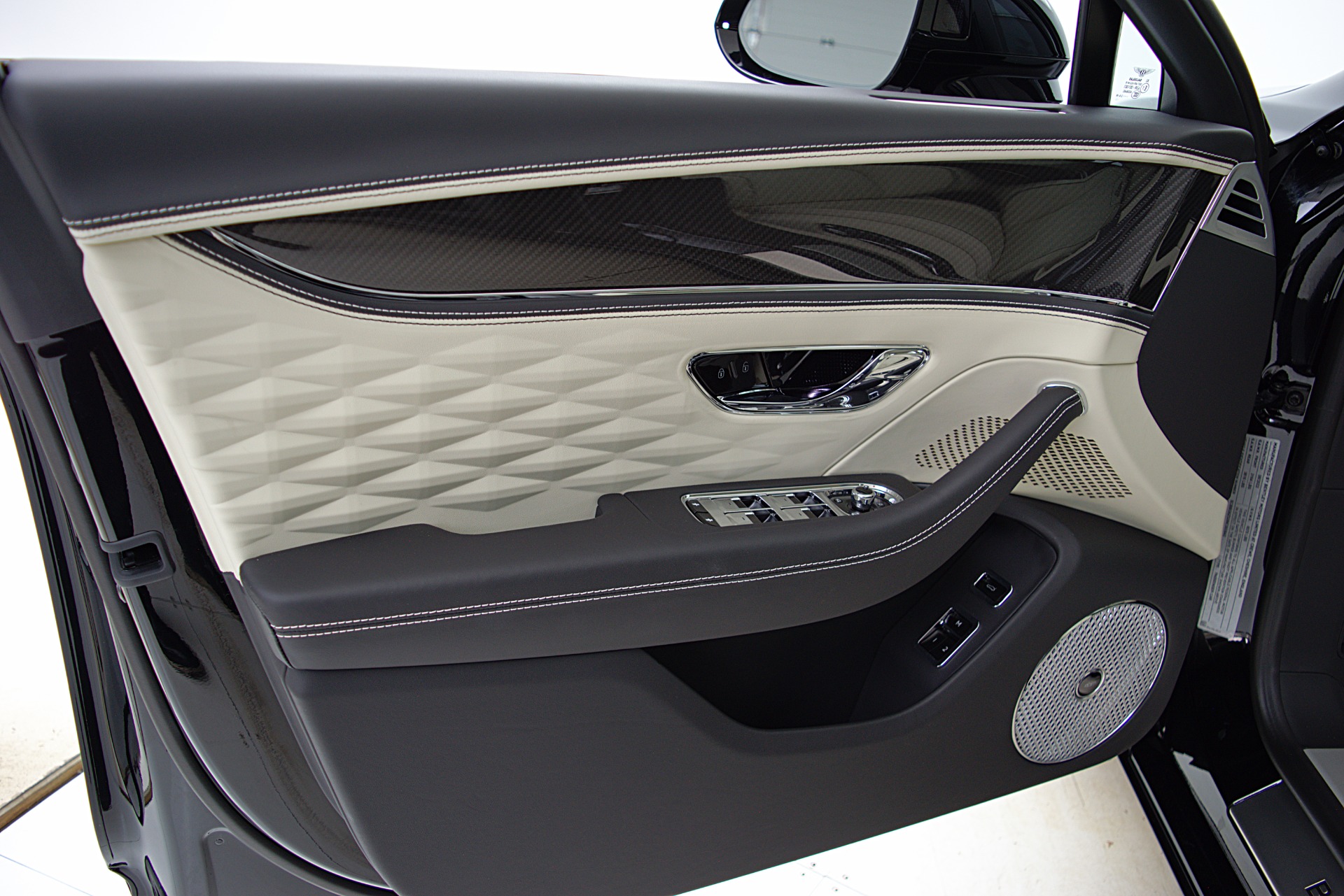Used 2022 Bentley Flying Spur V8 / LEASE OPTIONS AVAILABLE | St. Petersburg, FL