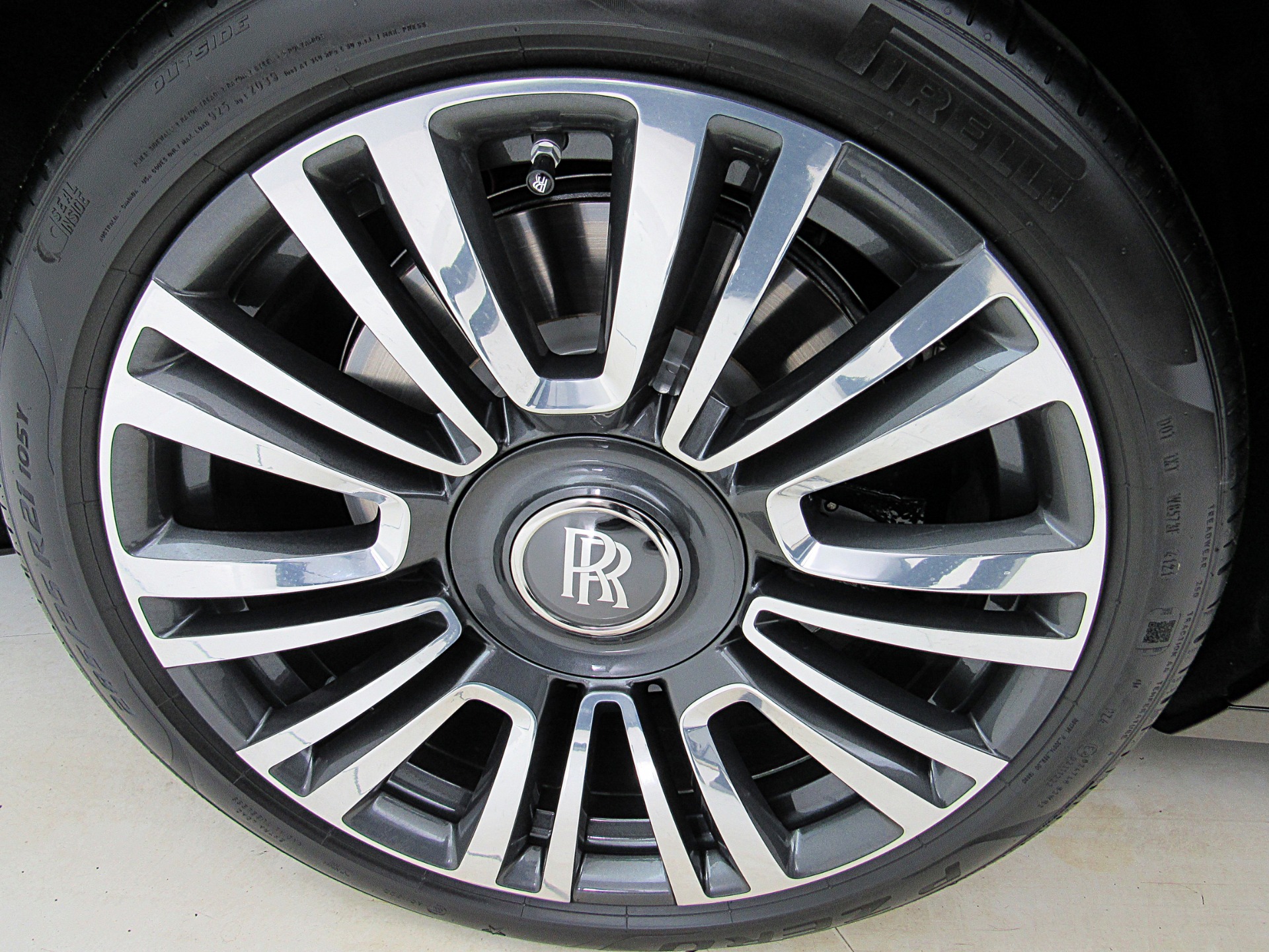 Used 2022 Rolls-Royce Ghost / LEASE OPTIONS AVAILABLE | St. Petersburg, FL