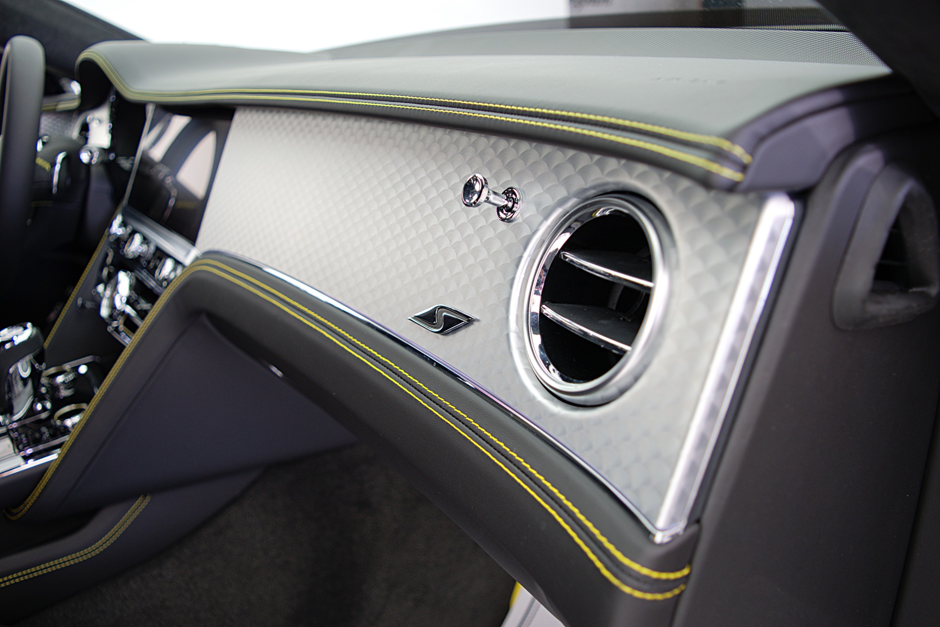 Used 2023 Bentley Flying Spur / LEASE OPTIONS AVAILABLE | St. Petersburg, FL