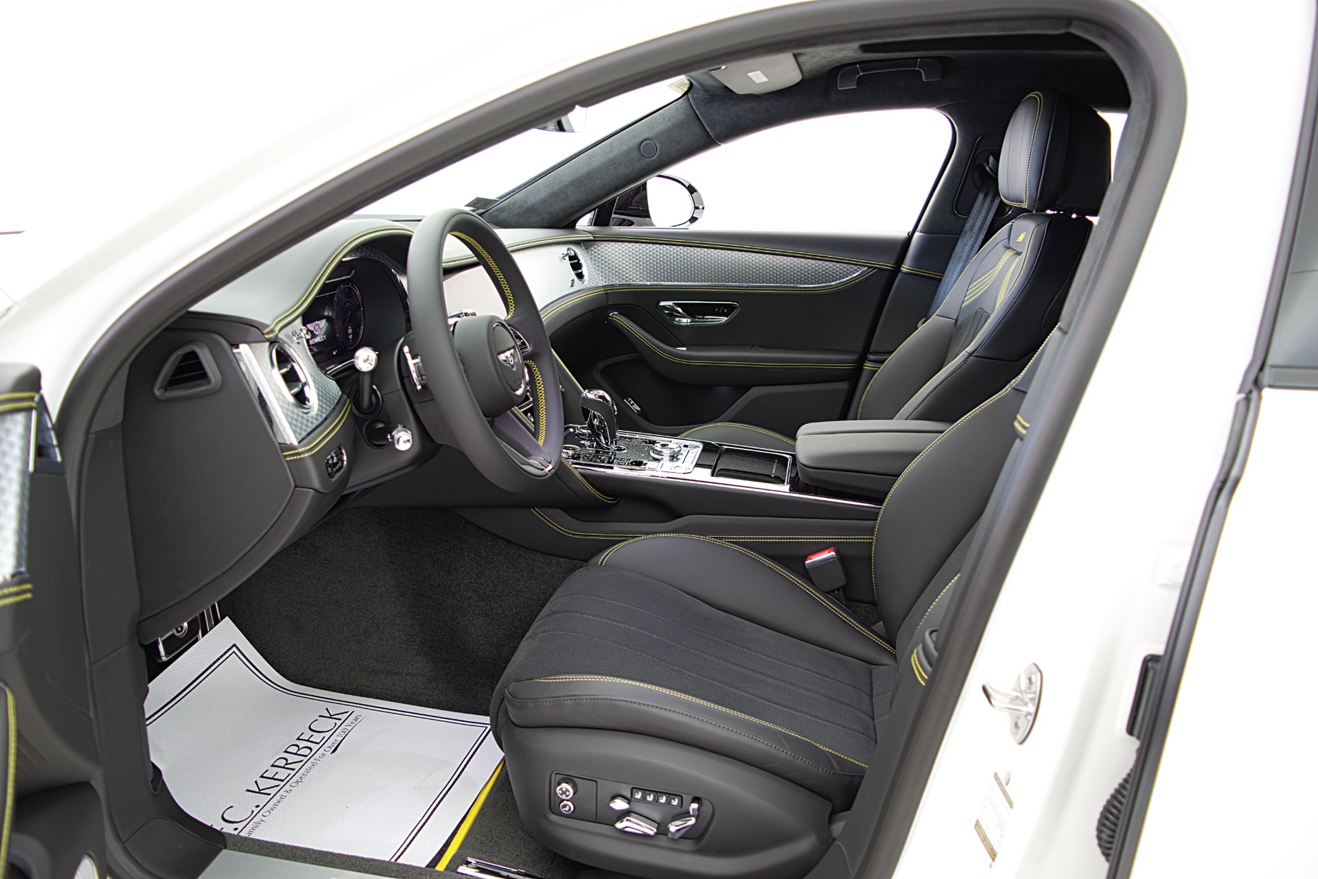 Used 2023 Bentley Flying Spur / LEASE OPTIONS AVAILABLE | St. Petersburg, FL