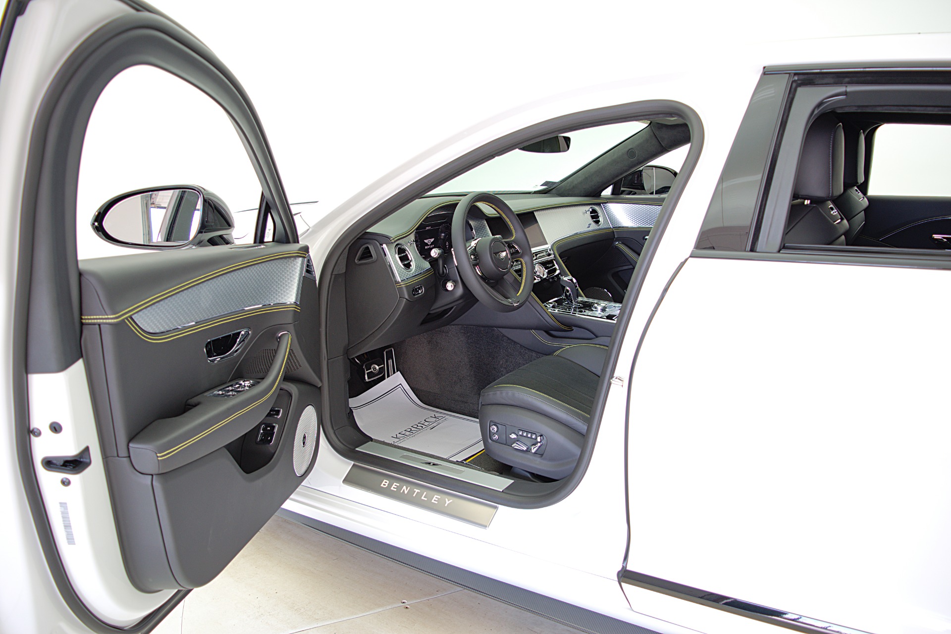 Used 2023 Bentley Flying Spur / LEASE OPTIONS AVAILABLE | St. Petersburg, FL