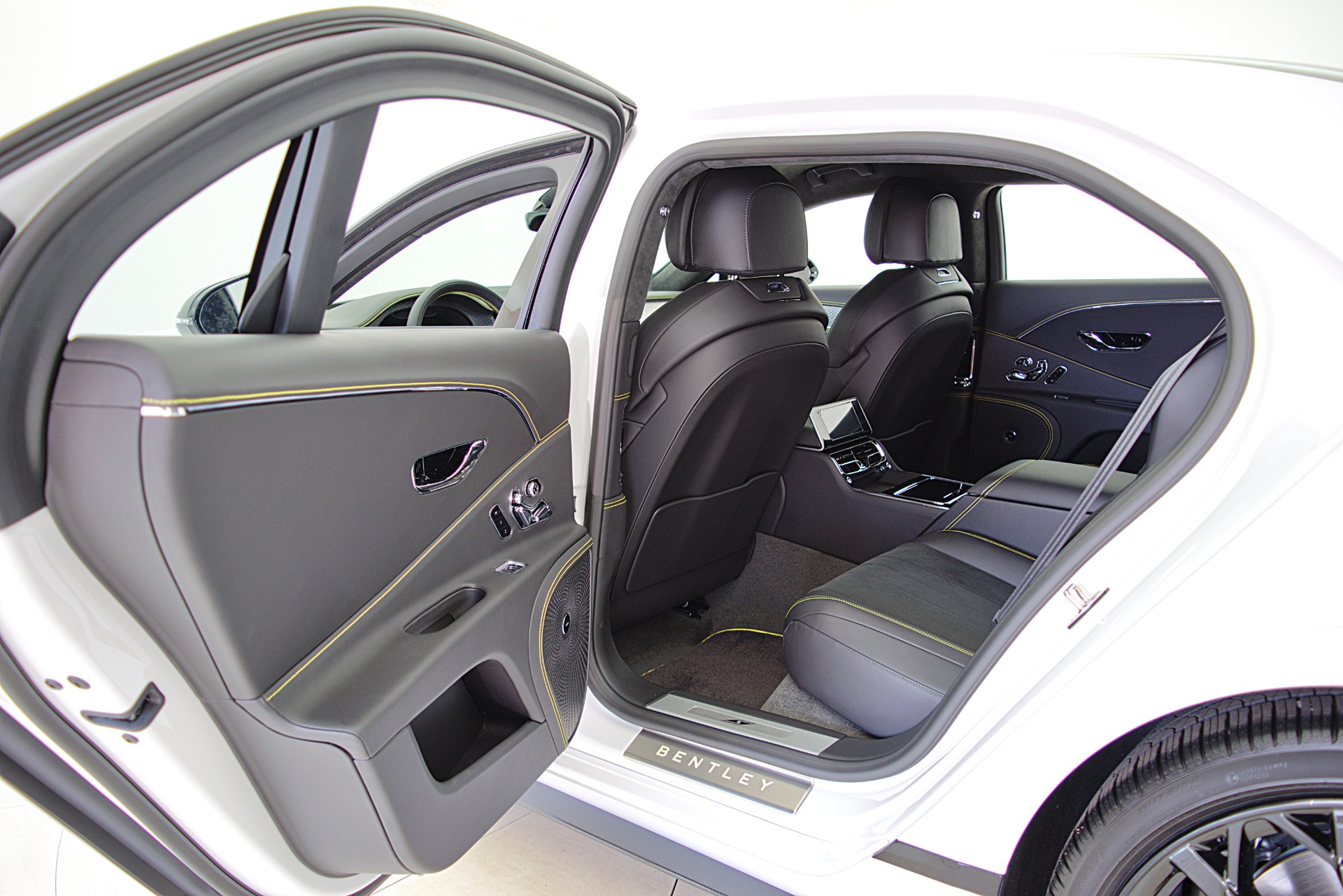 Used 2023 Bentley Flying Spur / LEASE OPTIONS AVAILABLE | St. Petersburg, FL
