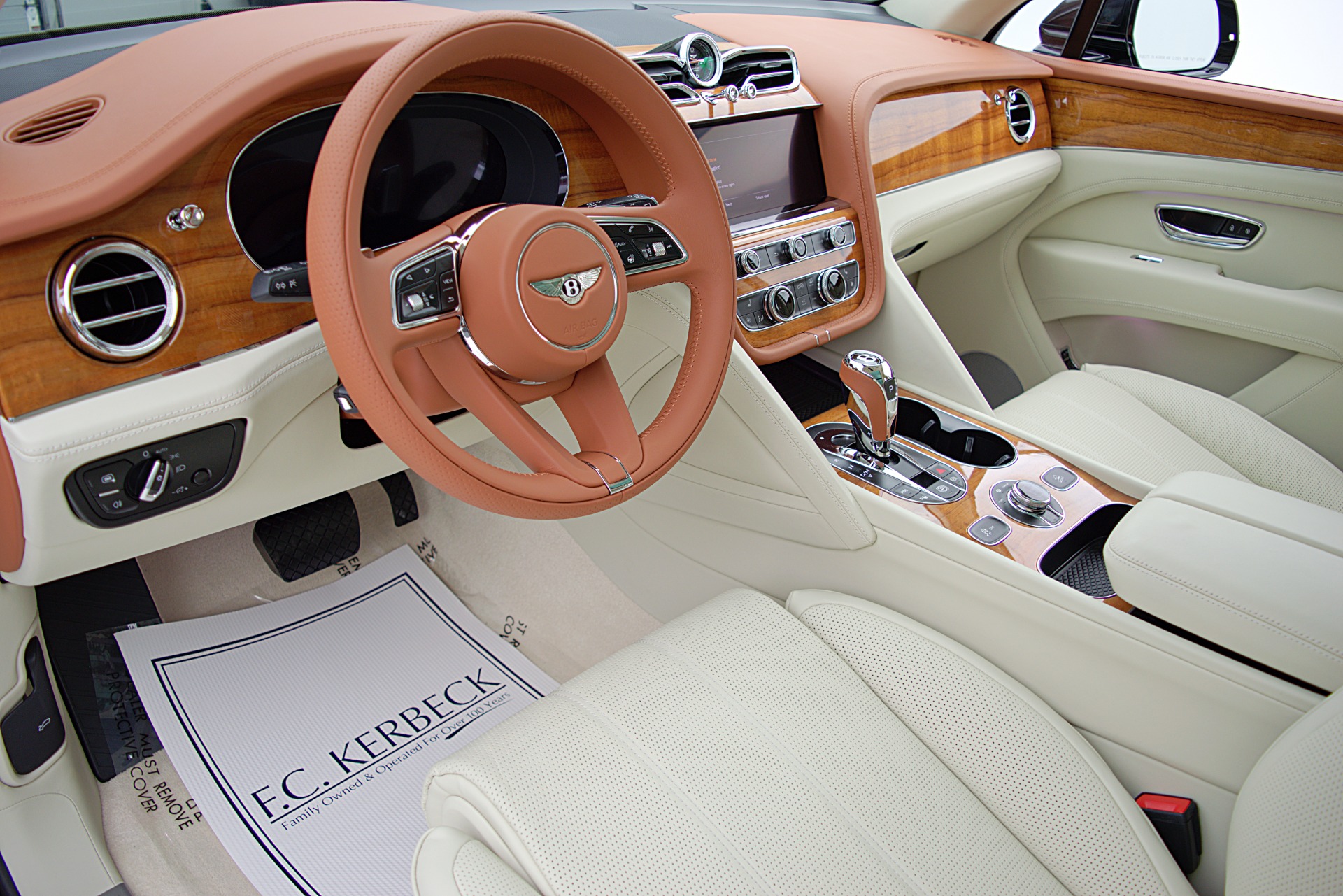 Used 2022 Bentley Bentayga / LEASE OPTIONS AVAILABLE | St. Petersburg, FL