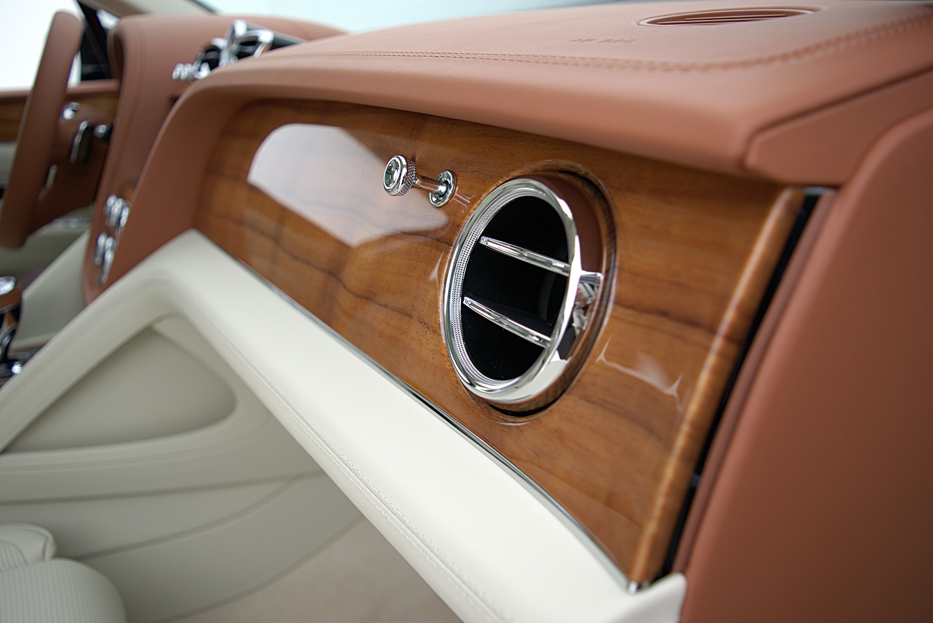 Used 2022 Bentley Bentayga / LEASE OPTIONS AVAILABLE | St. Petersburg, FL