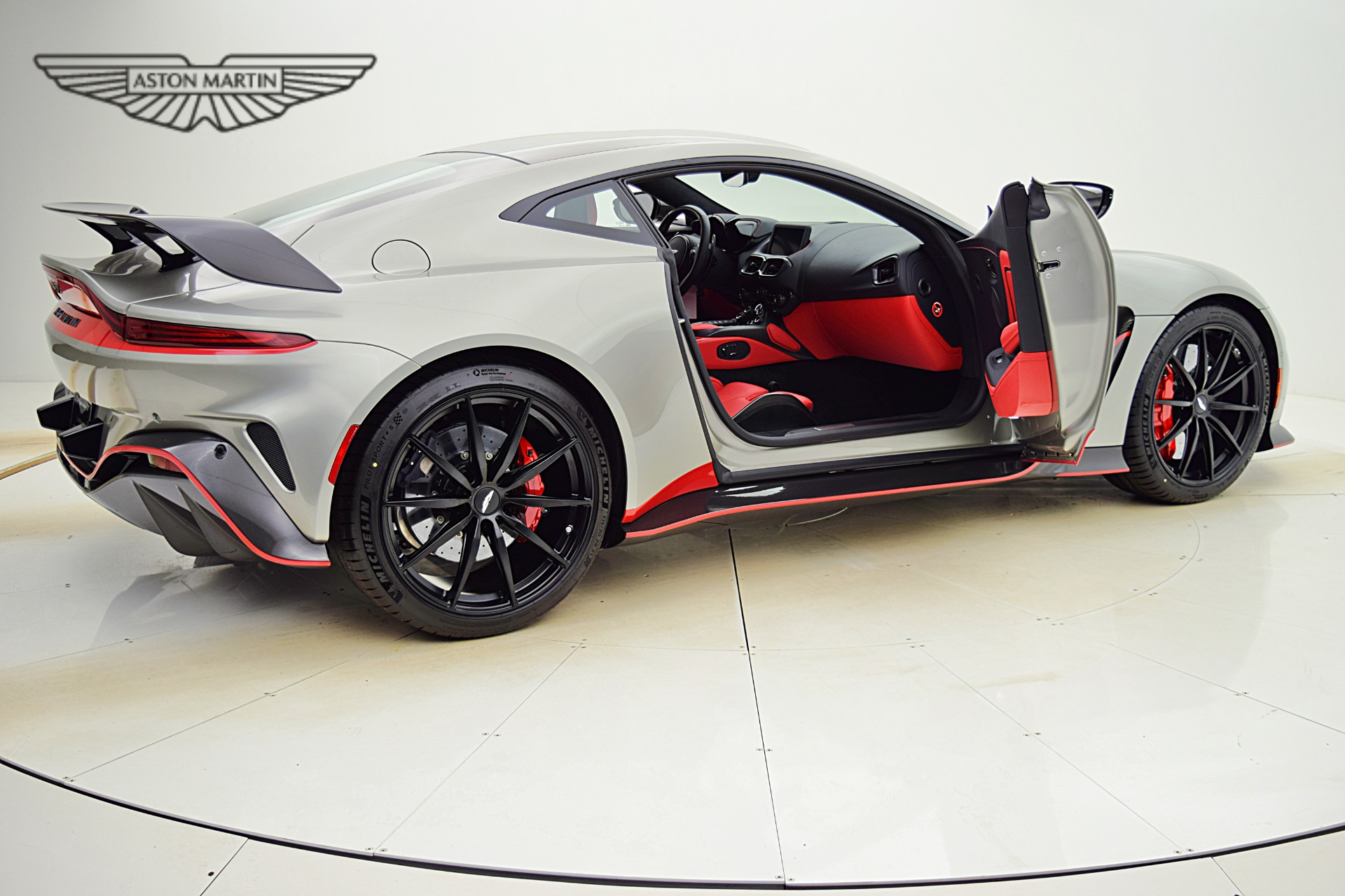 Used 2023 Aston Martin Vantage V-12 | St. Petersburg, FL