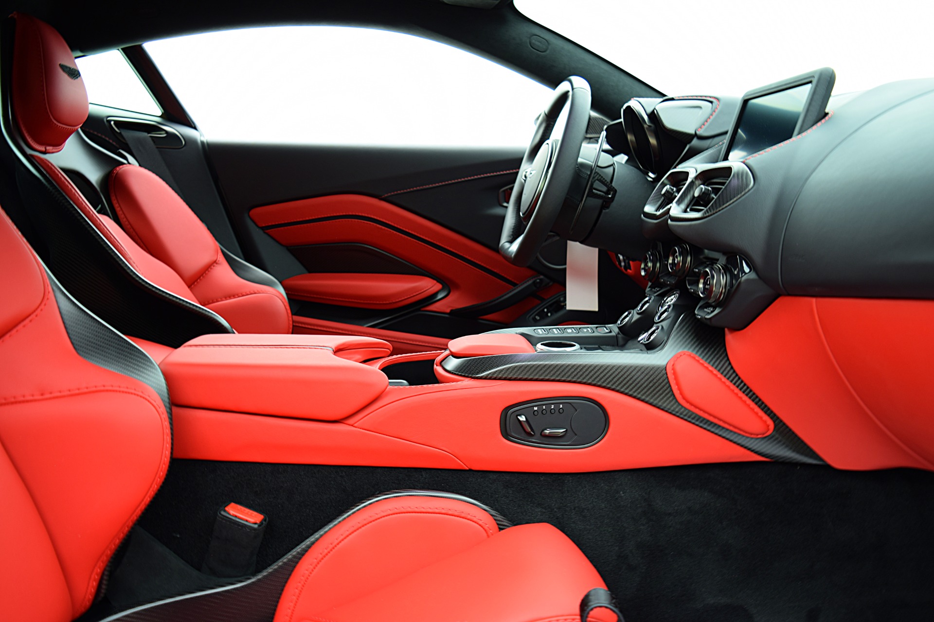 Used 2023 Aston Martin Vantage V-12 | St. Petersburg, FL