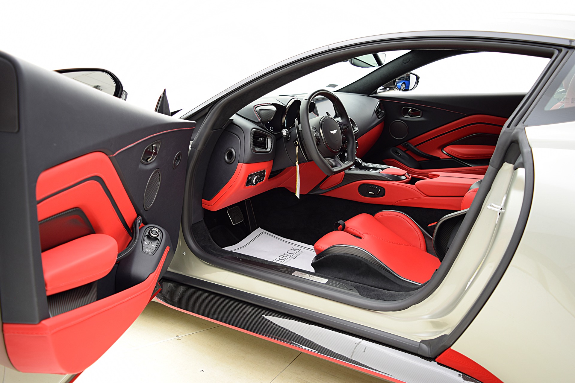 Used 2023 Aston Martin Vantage V-12 | St. Petersburg, FL