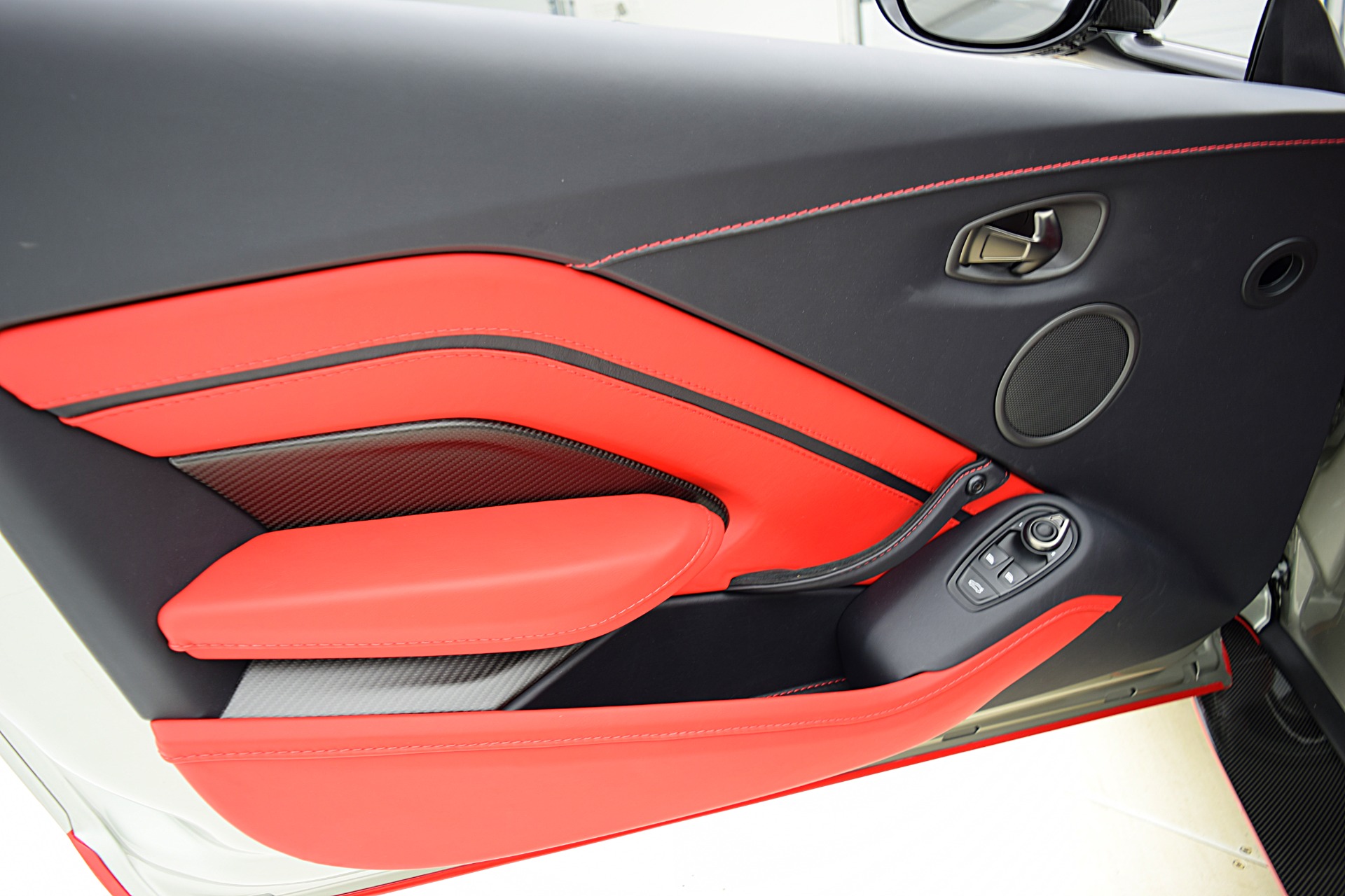 Used 2023 Aston Martin Vantage V-12 | St. Petersburg, FL