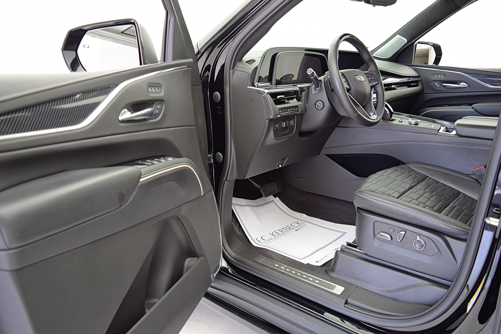 Used 2022 Cadillac Escalade Sport Platinum | St. Petersburg, FL