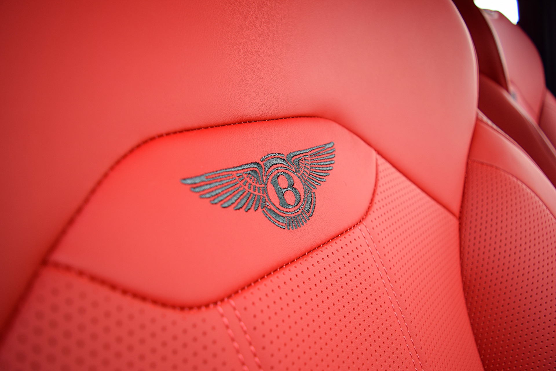 Used 2022 Bentley Bentayga V8/LEASE OPTIONS AVAILABLE | St. Petersburg, FL