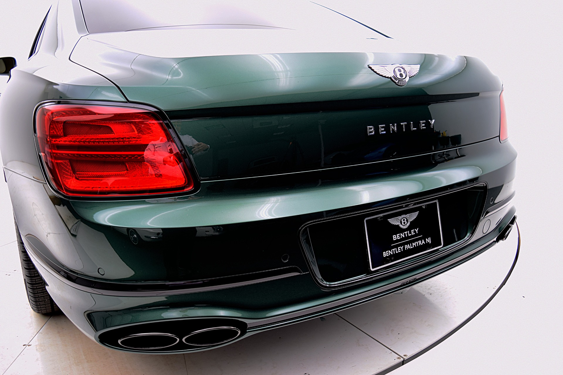 Used 2022 Bentley Flying Spur V8/LEASE OPTIONS AVAILABLE | St. Petersburg, FL