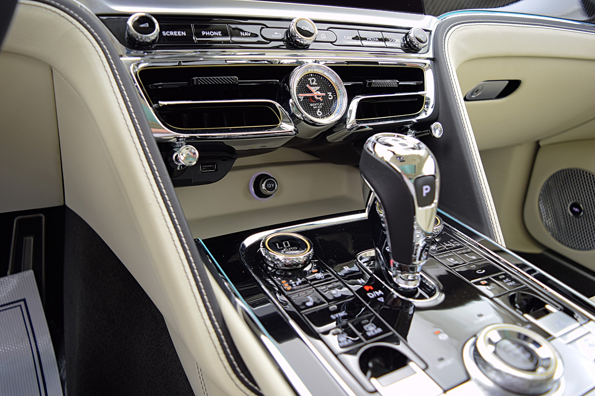 Used 2022 Bentley Flying Spur V8/LEASE OPTIONS AVAILABLE | St. Petersburg, FL