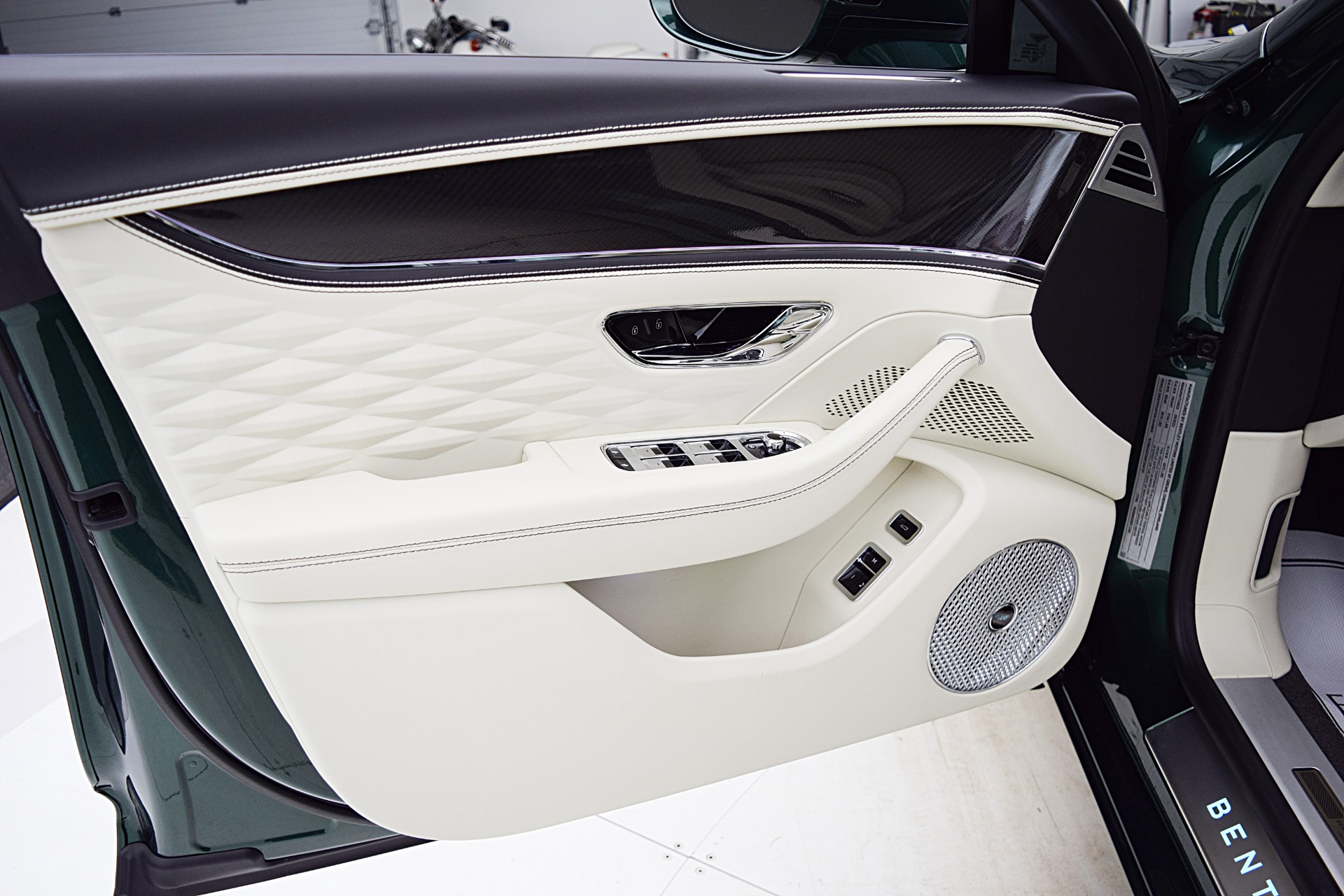 Used 2022 Bentley Flying Spur V8/LEASE OPTIONS AVAILABLE | St. Petersburg, FL