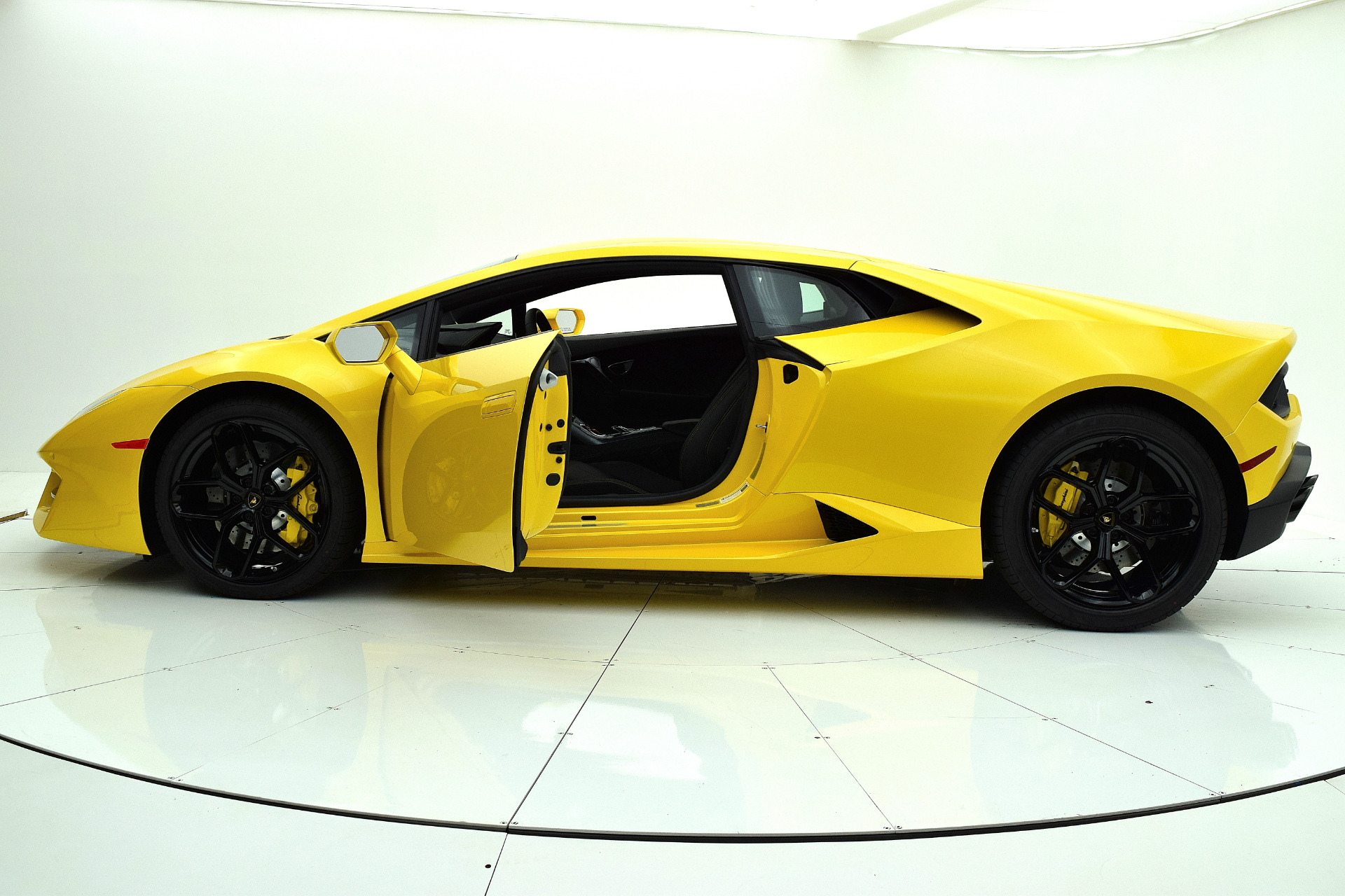 Used 2017 Lamborghini Huracan LP 580-2 | St. Petersburg, FL
