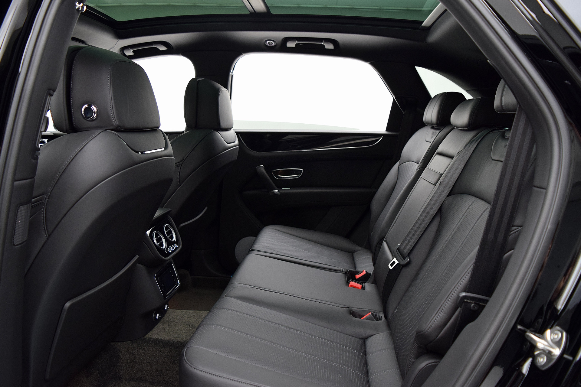 Used 2018 Bentley Bentayga Black Edition | St. Petersburg, FL