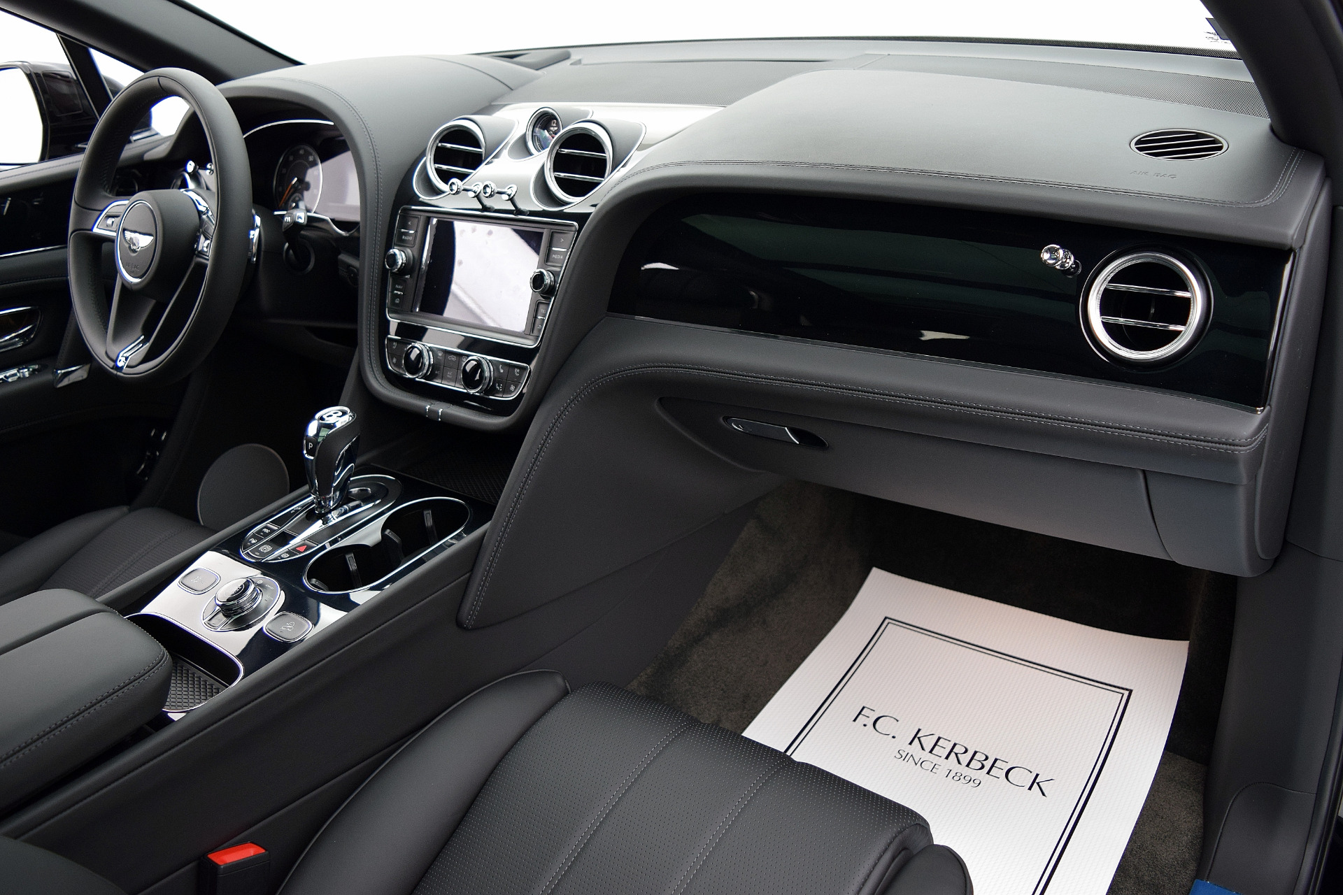 Used 2018 Bentley Bentayga Black Edition | St. Petersburg, FL