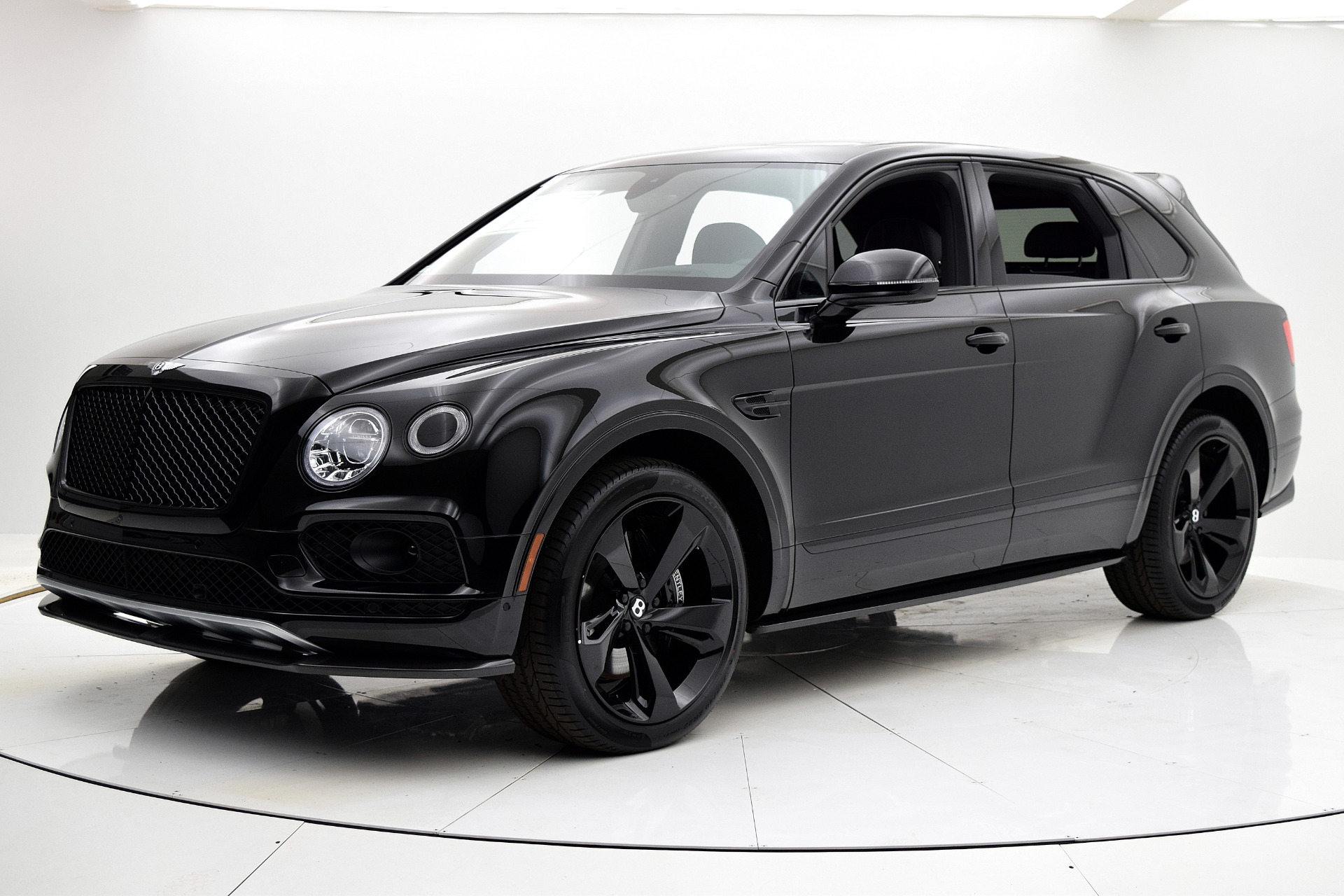 Used 2018 Bentley Bentayga Black Edition | St. Petersburg, FL