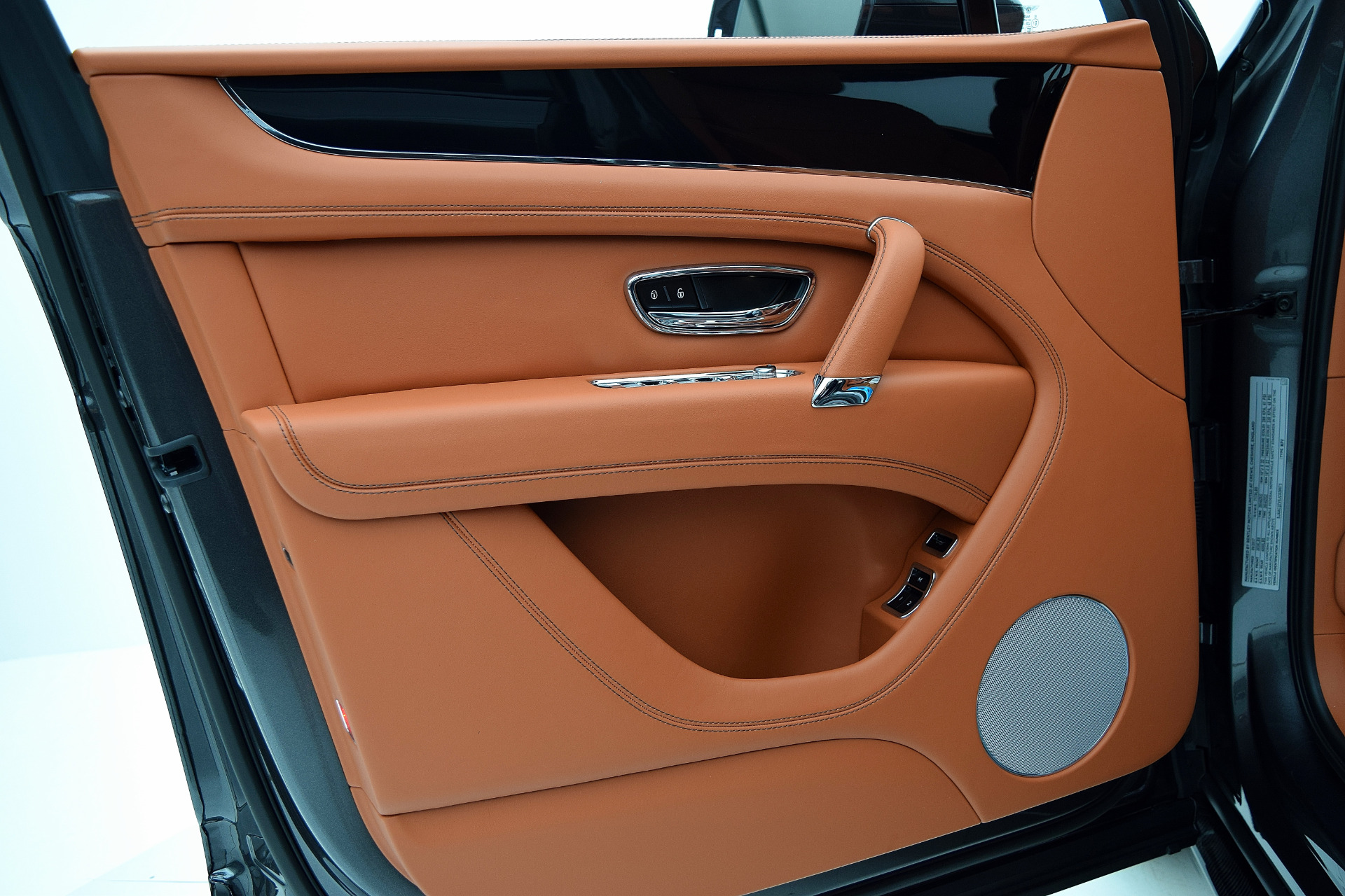 Used 2018 Bentley Bentayga Black Edition | St. Petersburg, FL