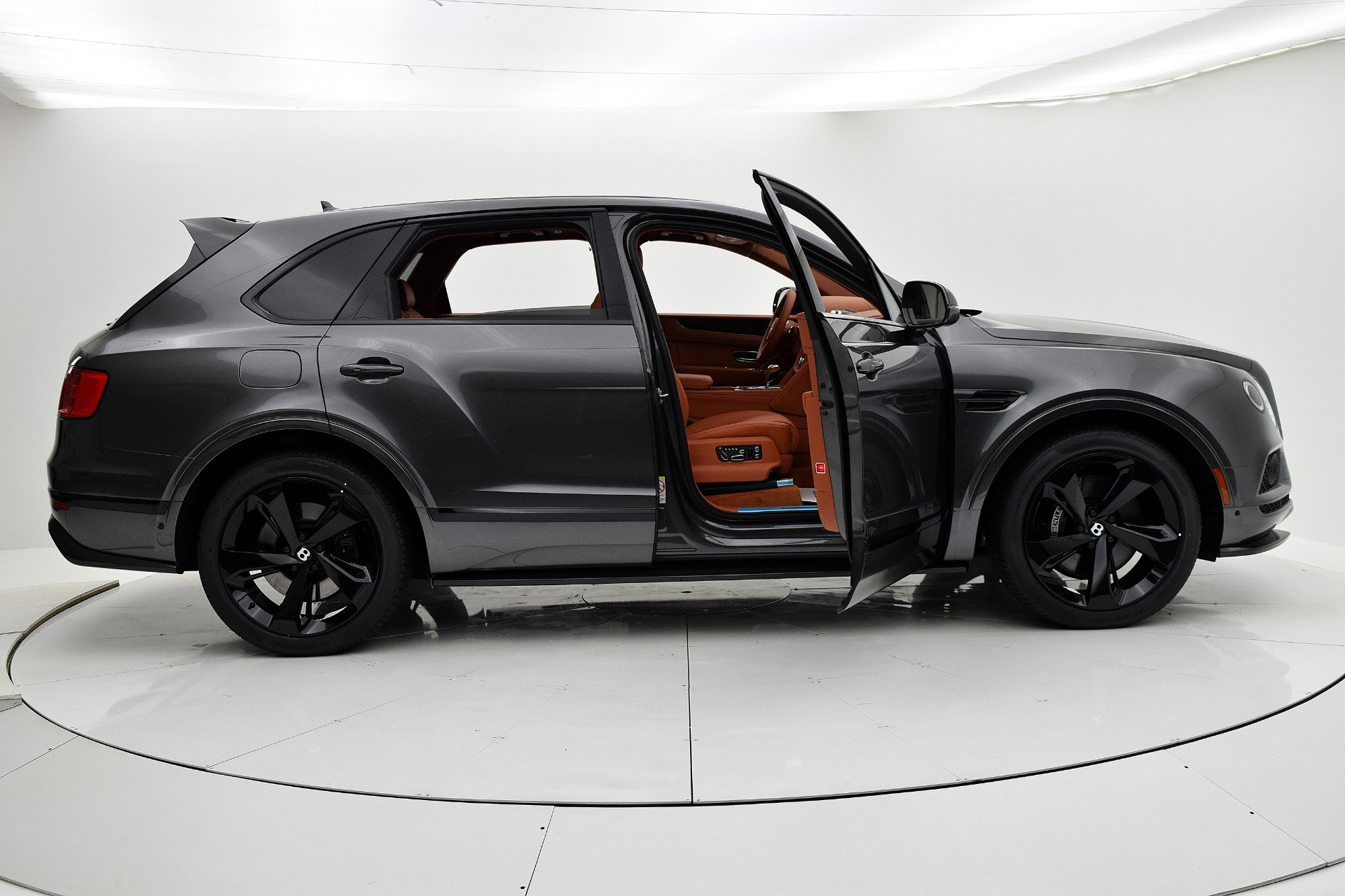 Used 2018 Bentley Bentayga Black Edition | St. Petersburg, FL