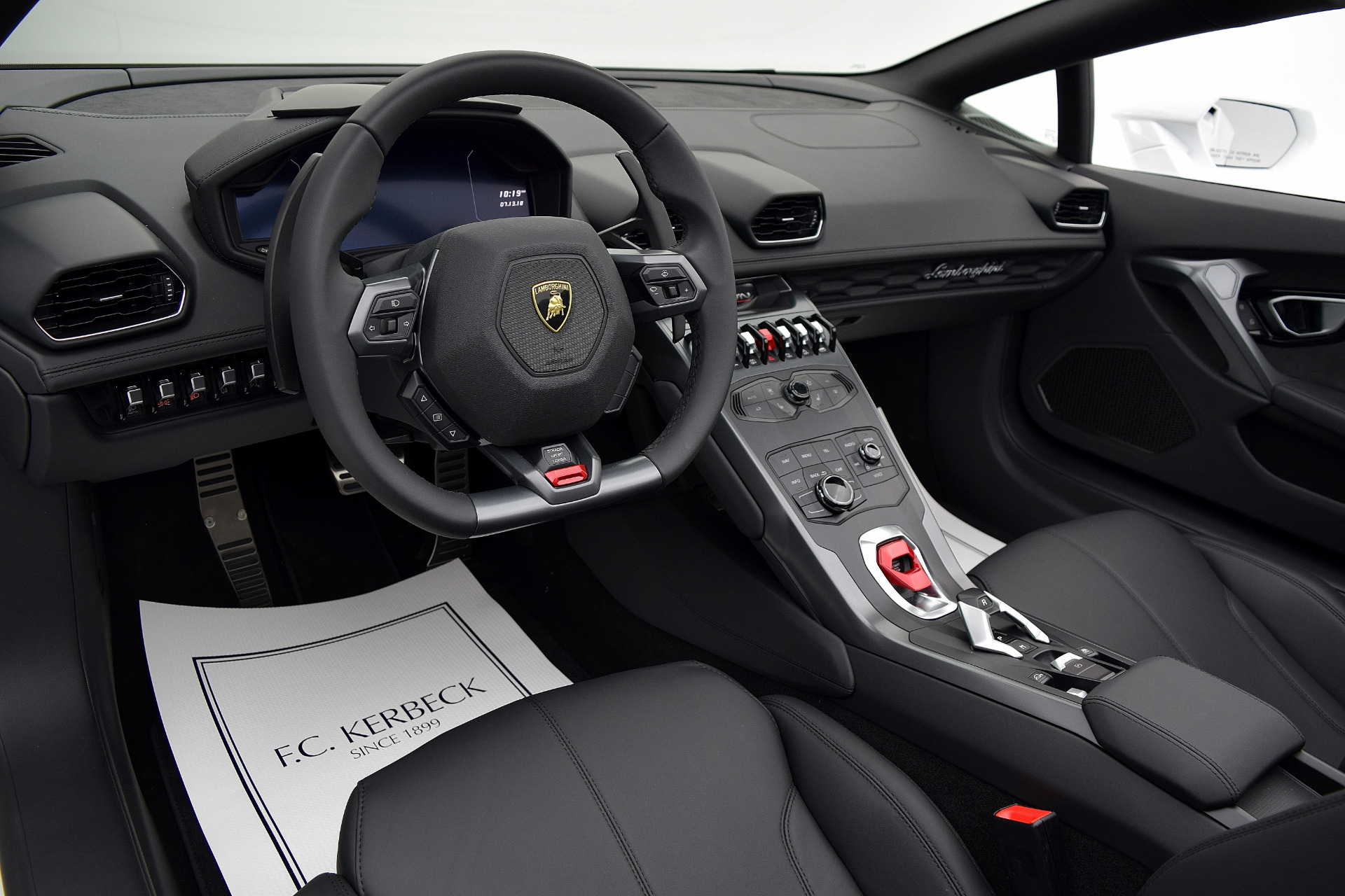 Used 2018 Lamborghini Huracan LP580-2 Spyder | St. Petersburg, FL