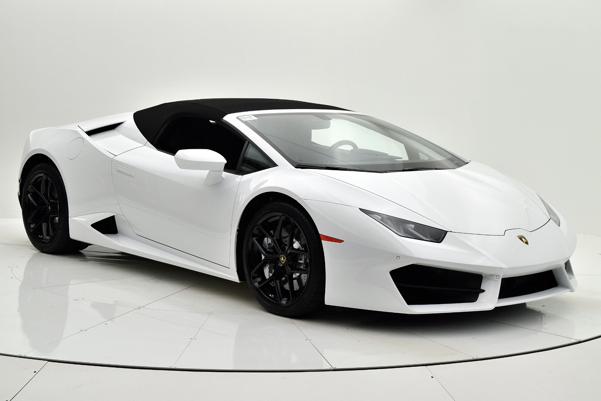 Used 2018 Lamborghini Huracan LP580-2 Spyder | St. Petersburg, FL