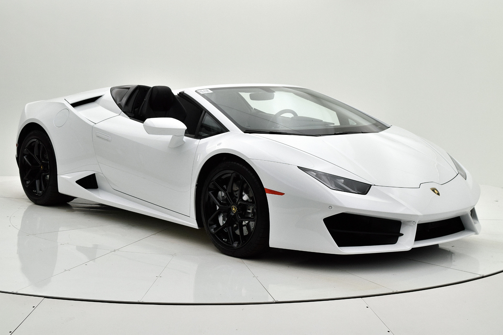 Used 2018 Lamborghini Huracan LP580-2 Spyder | St. Petersburg, FL