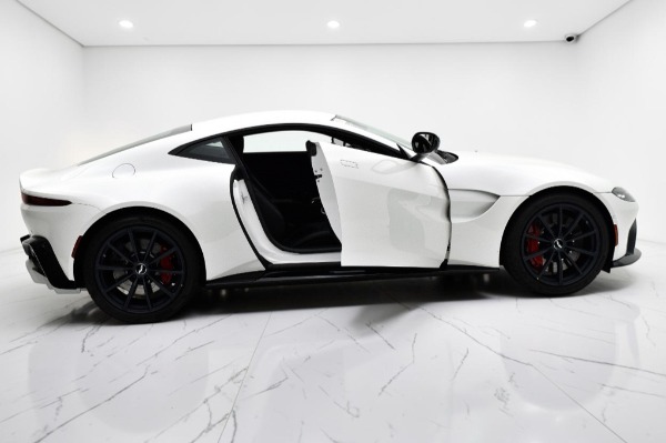 Used 2020 Aston Martin Vantage Coupe for sale $109,000 at Bentley Palmyra N.J. in Palmyra NJ 08065 4