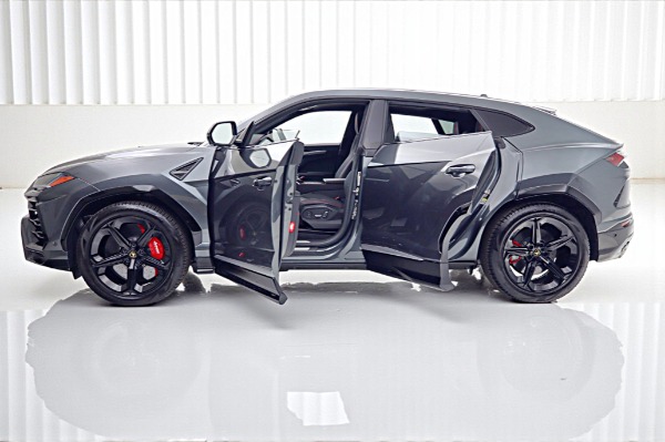 Used 2020 Lamborghini Urus SELEZIONE PRE-OWNED CERTIFIED for sale $189,000 at Bentley Palmyra N.J. in Palmyra NJ 08065 4