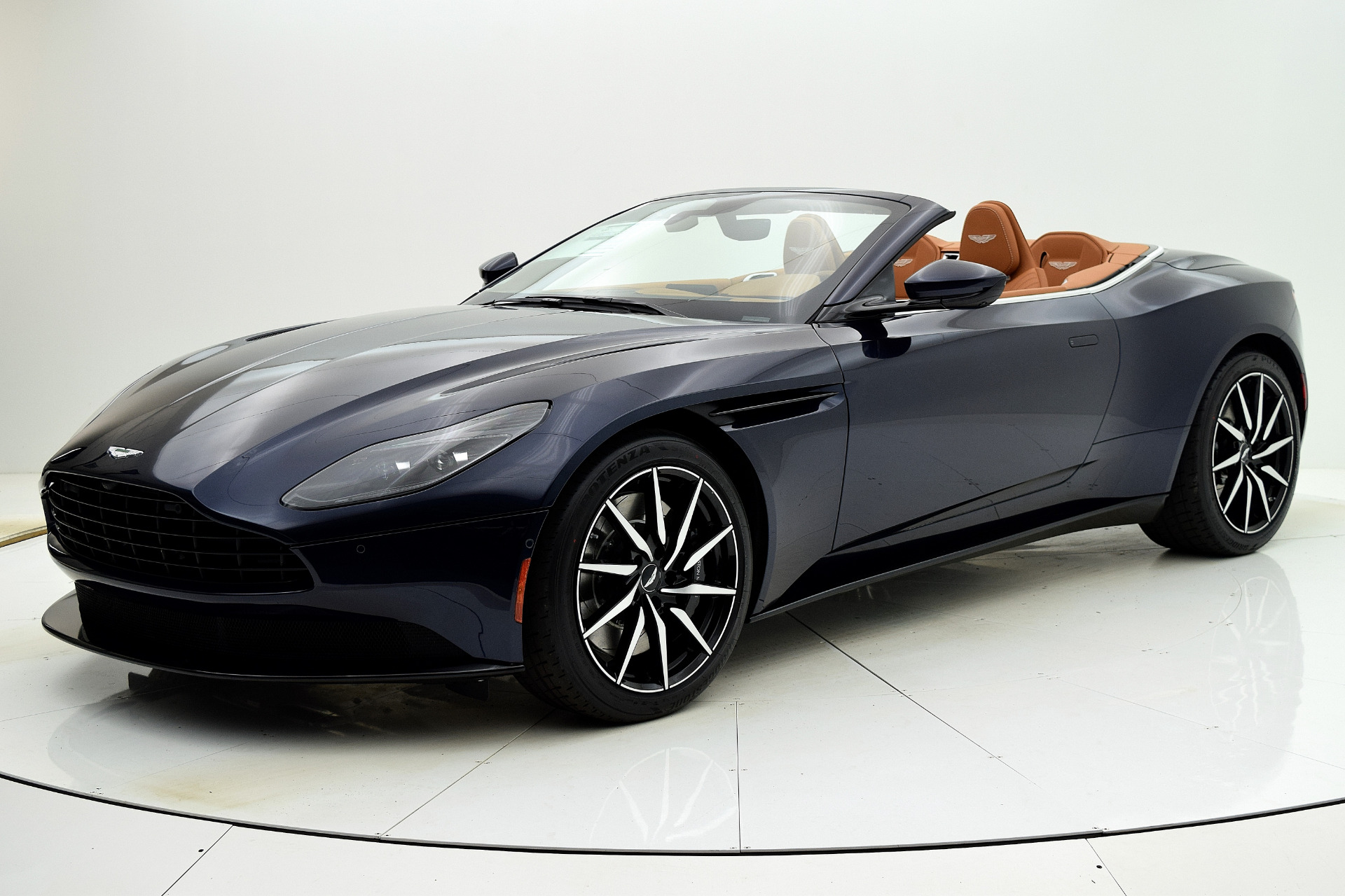 New 2021 Aston Martin DB11 Volante for sale Sold at Bentley Palmyra N.J. in Palmyra NJ 08065 2