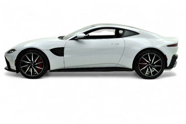 Used 2019 Aston Martin Vantage Coupe for sale $109,000 at Bentley Palmyra N.J. in Palmyra NJ 08065 3