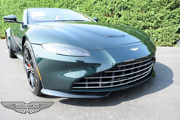 Used 2021 Aston Martin Vantage Roadster PRICE REDUCTION WAS $149,000 NOW $139,000 UNTIL OCT 1st for sale $139,000 at Bentley Palmyra N.J. in Palmyra NJ 08065 4