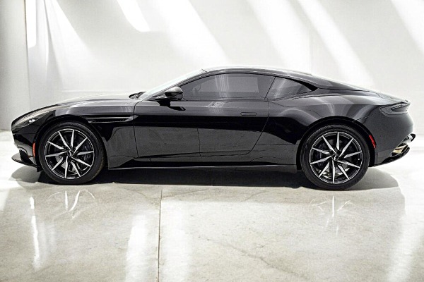 Used 2018 Aston Martin DB11 V8 Coupe for sale $109,000 at Bentley Palmyra N.J. in Palmyra NJ 08065 3