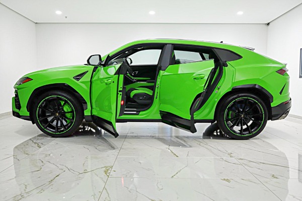 Used 2021 Lamborghini Urus SELEZIONE PRE-OWNED CERTIFIED for sale $229,000 at Bentley Palmyra N.J. in Palmyra NJ 08065 4