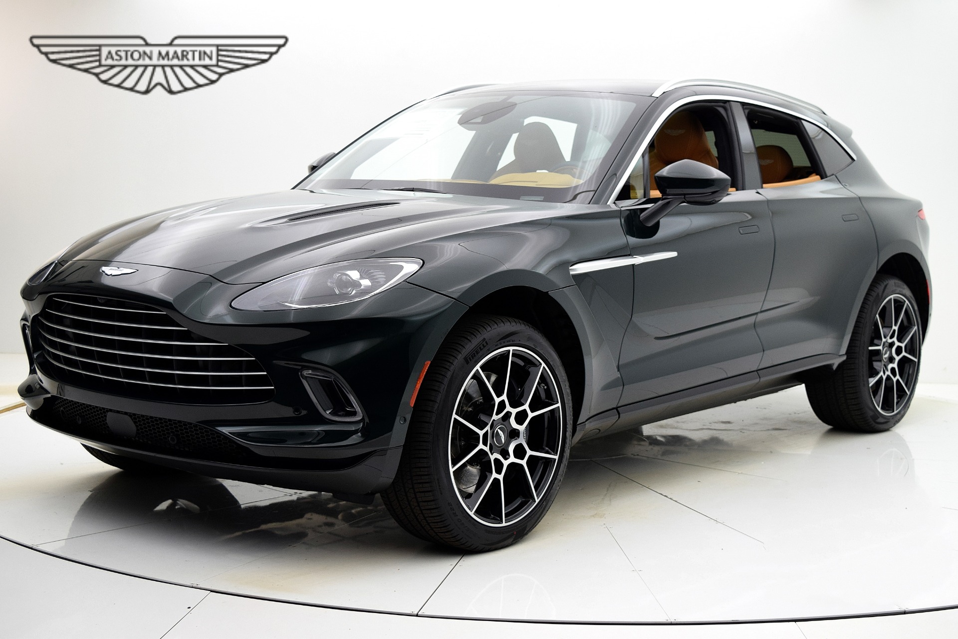Used 2021 Aston Martin DBX for sale $119,000 at Bentley Palmyra N.J. in Palmyra NJ 08065 2