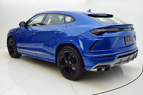 Used 2020 Lamborghini Urus BASE for sale Sold at Bentley Palmyra N.J. in Palmyra NJ 08065 4