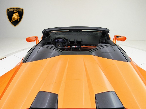 Used 2020 Lamborghini Huracan EVO Spyder RWD for sale Sold at Bentley Palmyra N.J. in Palmyra NJ 08065 4