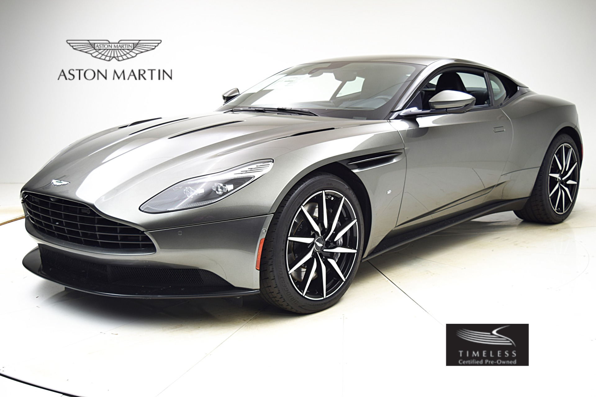 Used 2018 Aston Martin DB11 V12 for sale Sold at Bentley Palmyra N.J. in Palmyra NJ 08065 2