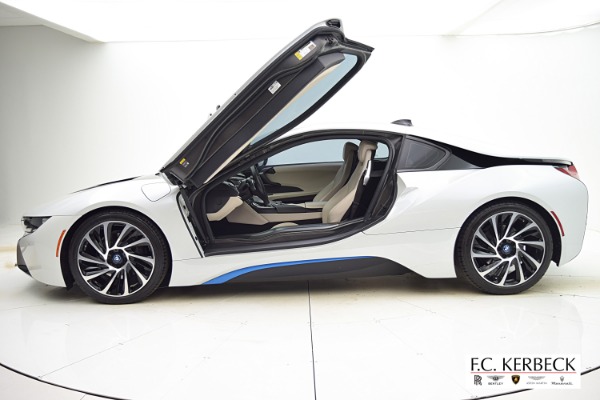 Used 2017 BMW i8 for sale Sold at Bentley Palmyra N.J. in Palmyra NJ 08065 4