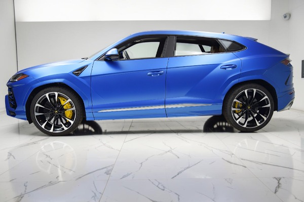 Used 2022 Lamborghini Urus / SELEZIONE PRE-OWNED CERTIFIED for sale $219,000 at Bentley Palmyra N.J. in Palmyra NJ 08065 3