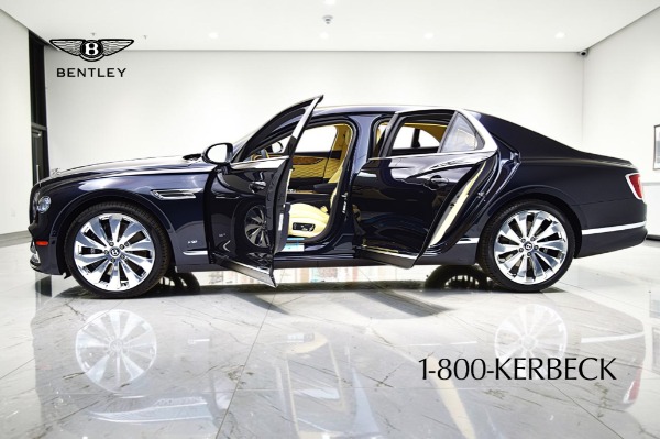 Used 2022 Bentley Flying Spur V8 for sale $159,000 at Bentley Palmyra N.J. in Palmyra NJ 08065 4