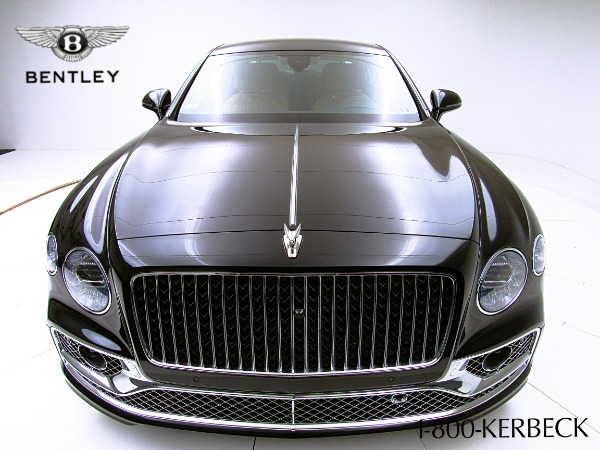 Used 2022 Bentley Flying Spur V8 for sale Sold at Bentley Palmyra N.J. in Palmyra NJ 08065 3