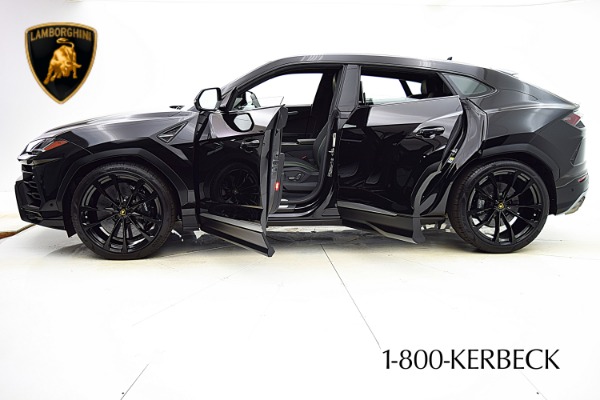 Used 2020 Lamborghini Urus for sale $289,000 at Bentley Palmyra N.J. in Palmyra NJ 08065 4